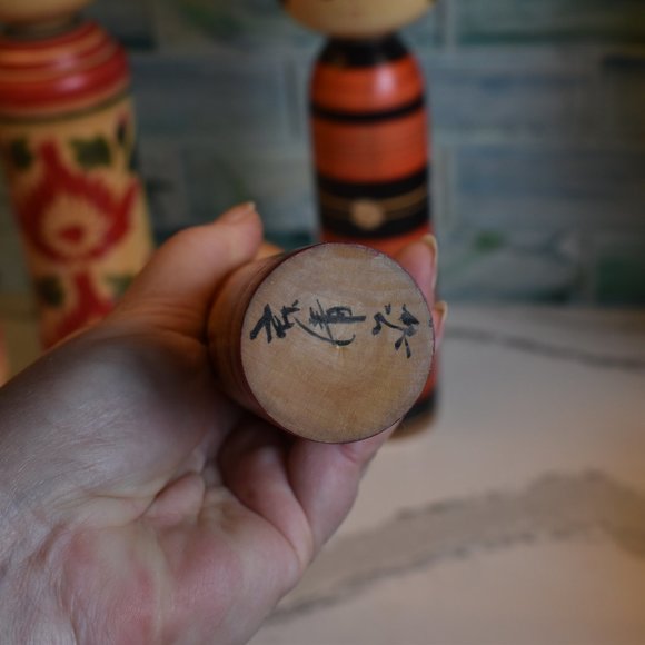 Vintage Kokeshi Wooden Hand Painted Japanese Dolls-Set of 2 - Picture 15 of 16